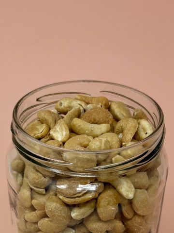 Noix de cajou grillées et salées